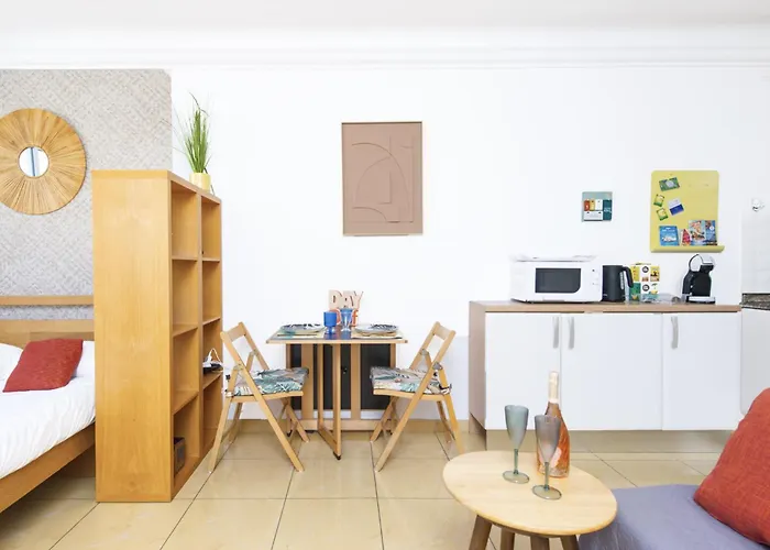 Apartment Avec Terrase Dans Le Centre *