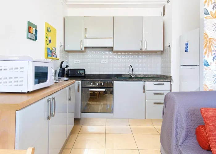 Avec Terrase Dans Le Centre * Menton