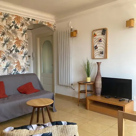 Avec Terrase Dans Le Centre * Menton