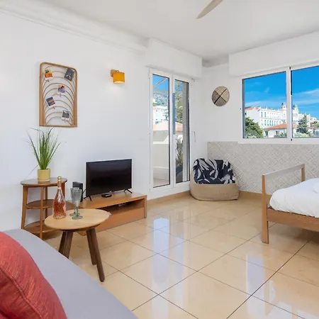 Apartmán Avec Terrase Dans Le Centre *